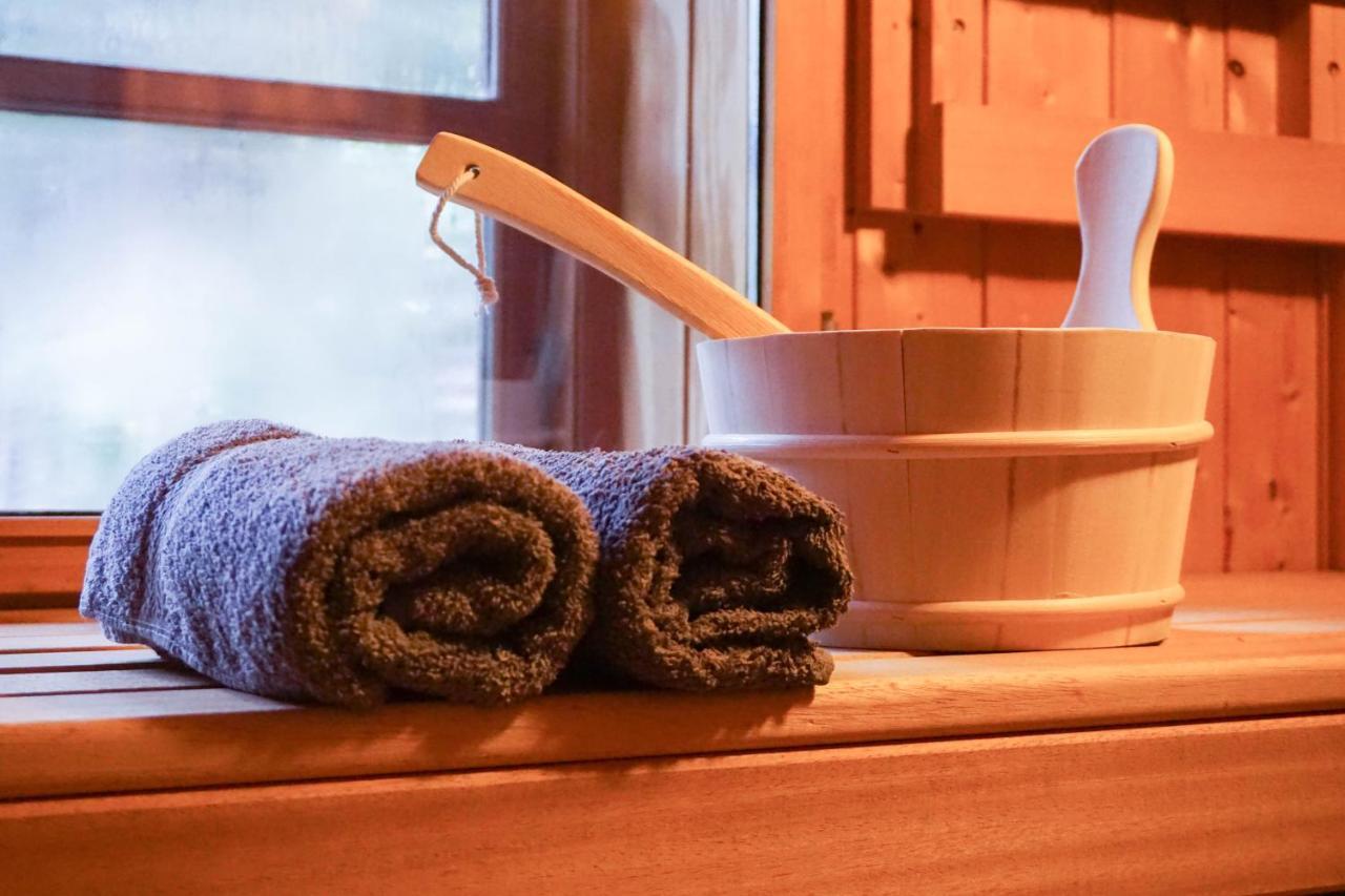 Ruhe Unter Reet-Haus Mit Sauna, Whirlpool Und Kamin Gnarrenburg Kültér fotó