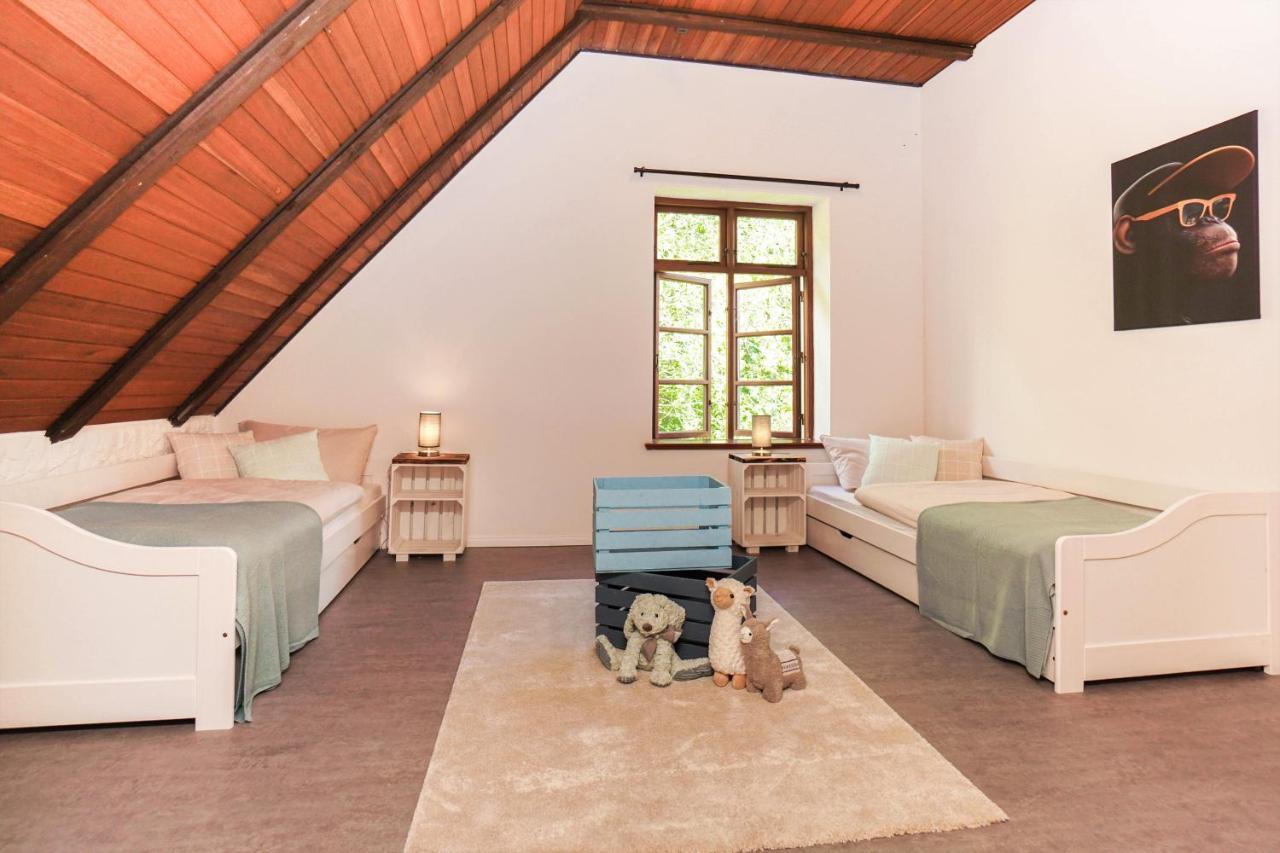 Ruhe Unter Reet-Haus Mit Sauna, Whirlpool Und Kamin Gnarrenburg Kültér fotó